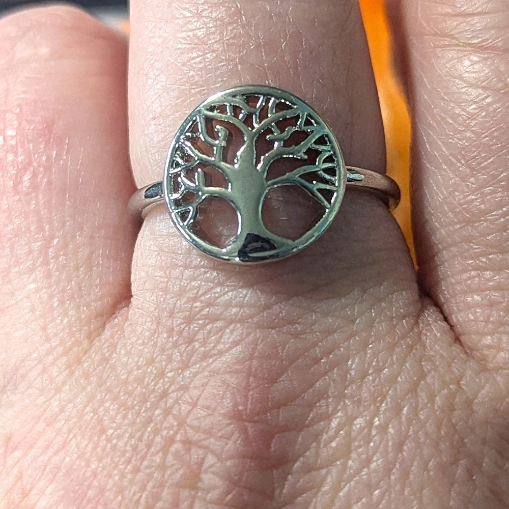Silver Hallow Tree Of Life Ring 0.7" - Picture 6 of 6
